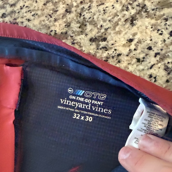 Vineyard Vines Performance On-The-Go Pants Red - 32x30 - Picture 3 of 4